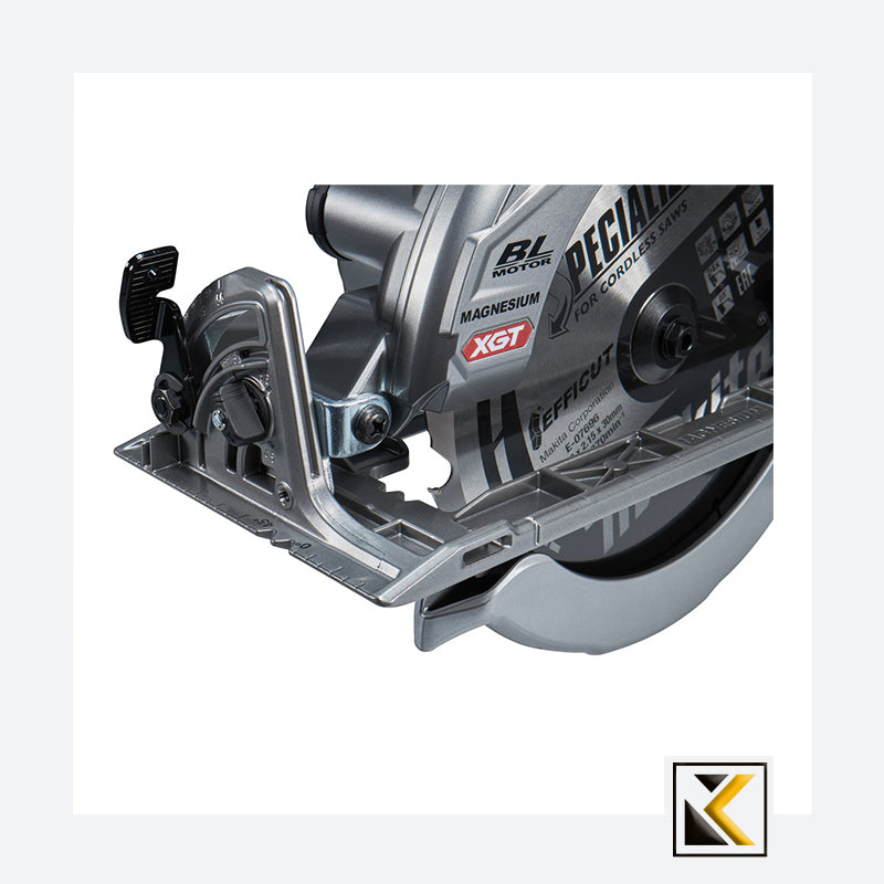 Makita cicelzaag RS001GZ